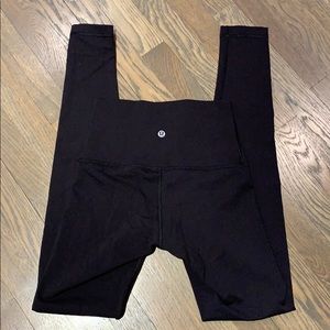 ⚡️NWOT LULULEMON WUNDERUNDER BLACK⚡️
